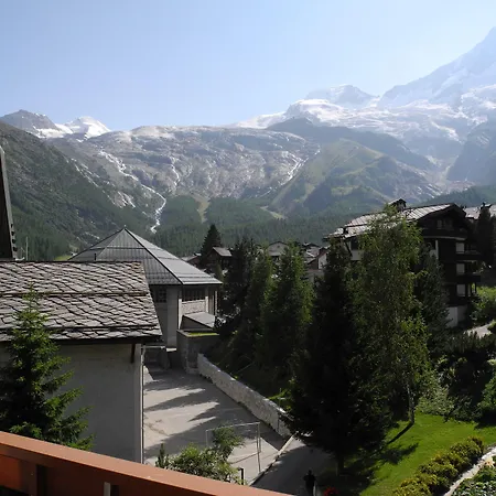아파트 Alpenruh Saas Fee